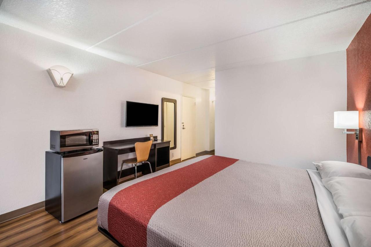Motel 6-Henderson, Tx 外观 照片